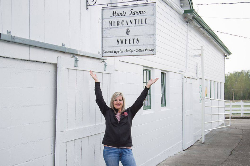 Maris Farms Mercantile & Sweets Sign